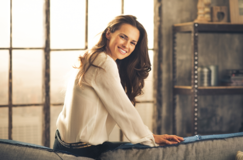 Dlaczego kobiety odkładają siebie na później (i jak przestać to robić)?